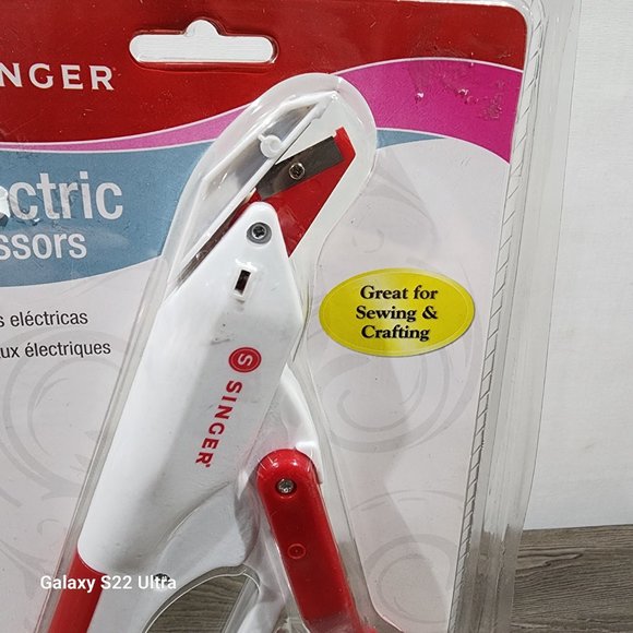 Singer Electric Scissors New in Package - Picture 2 of 8